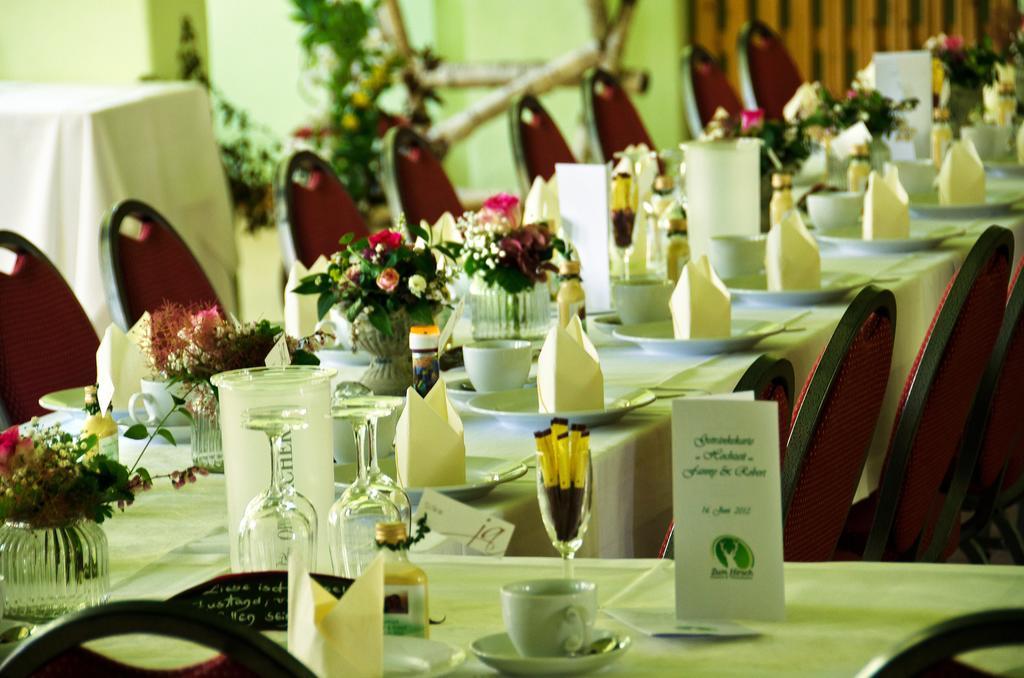 Pension Zum Hirsch Göda Екстериор снимка